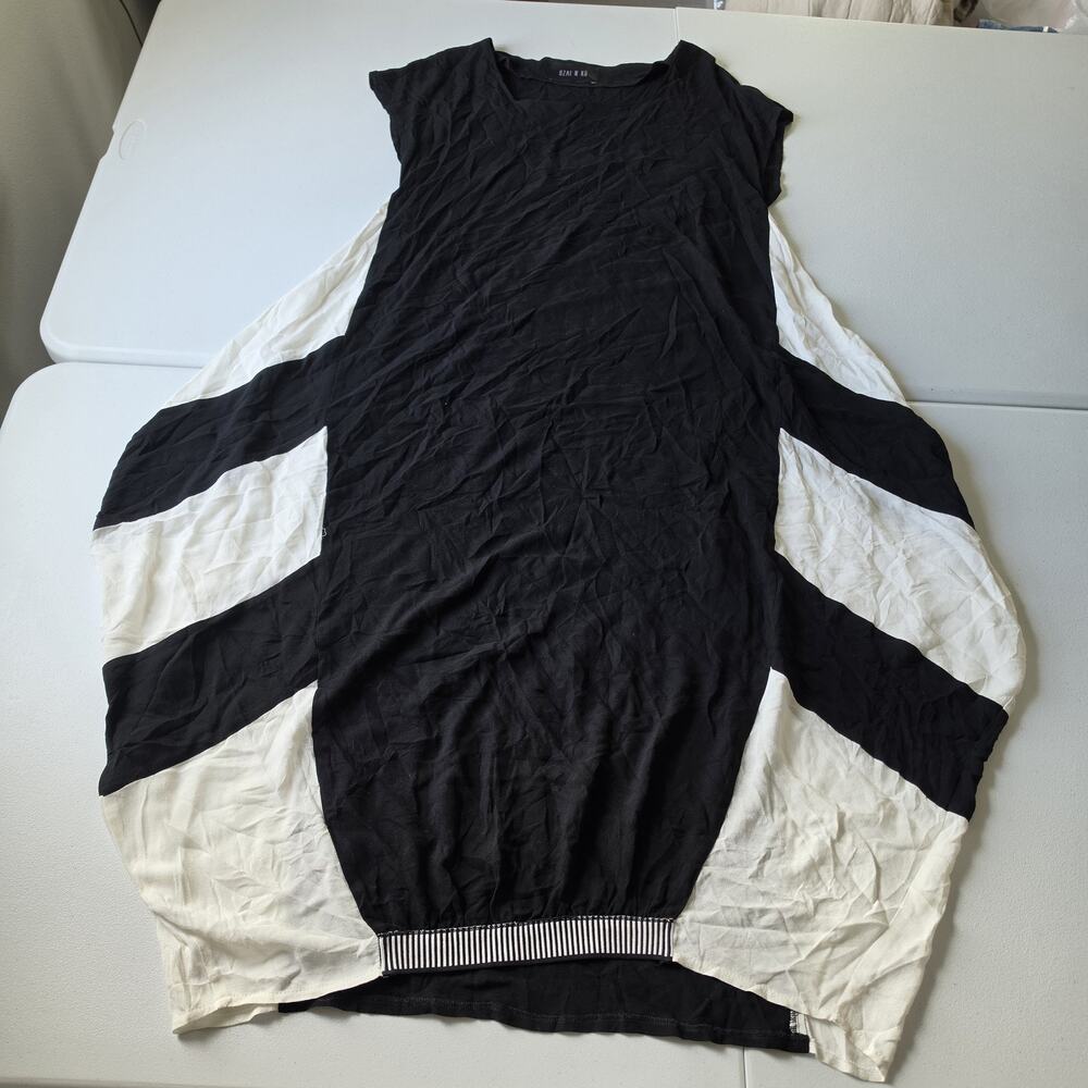 Ozai N Ku Dress Womens S Black White Colorblock Oversized Trapeze Knee Length